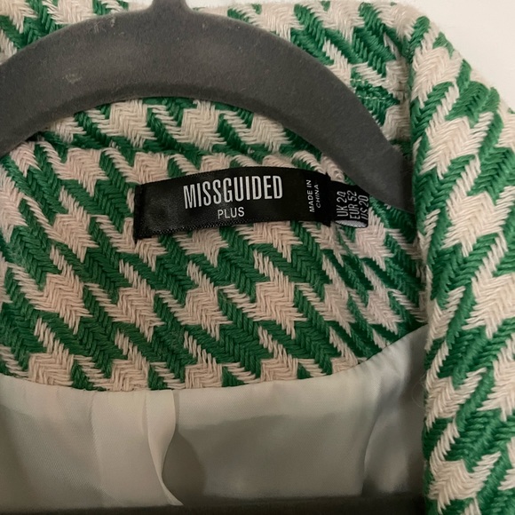 Missguided Herringbone Fringe Blazer - Picture 6 of 9